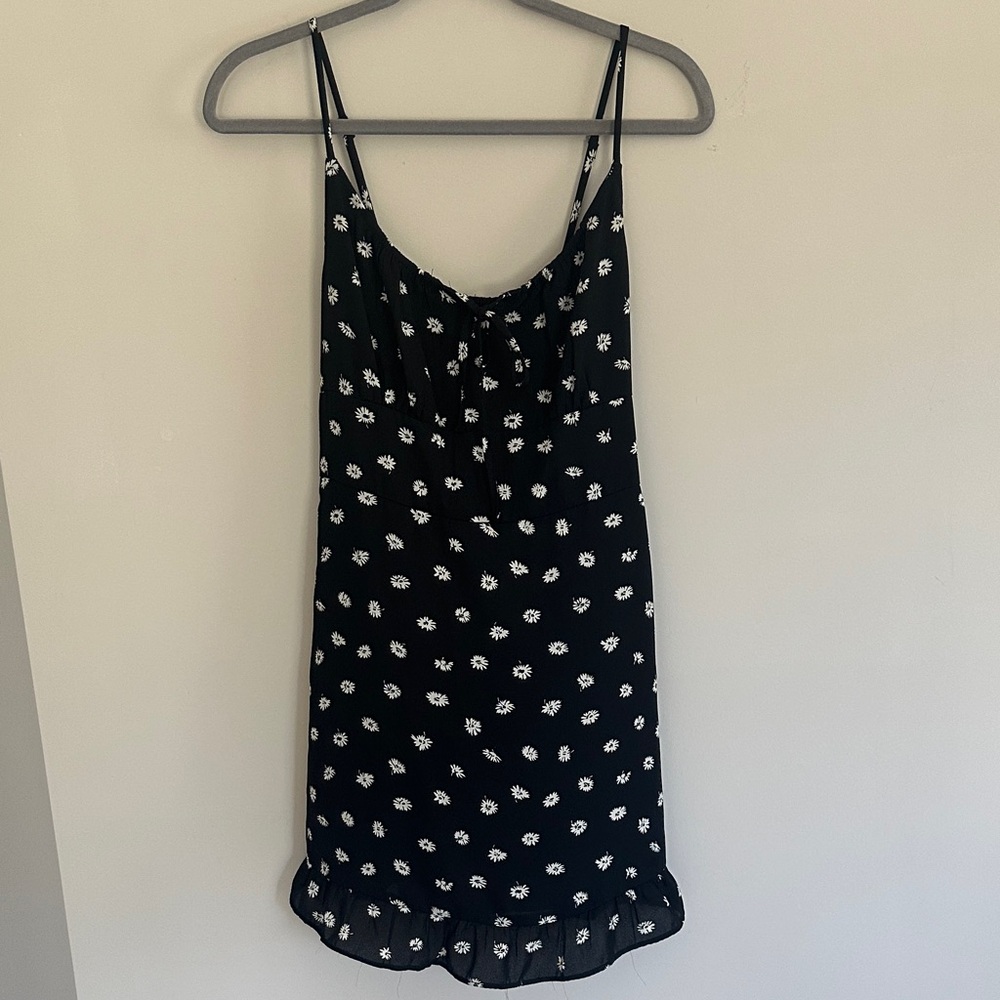 Abercrombie & Fitch Black Floral Smocked mini dress — Small